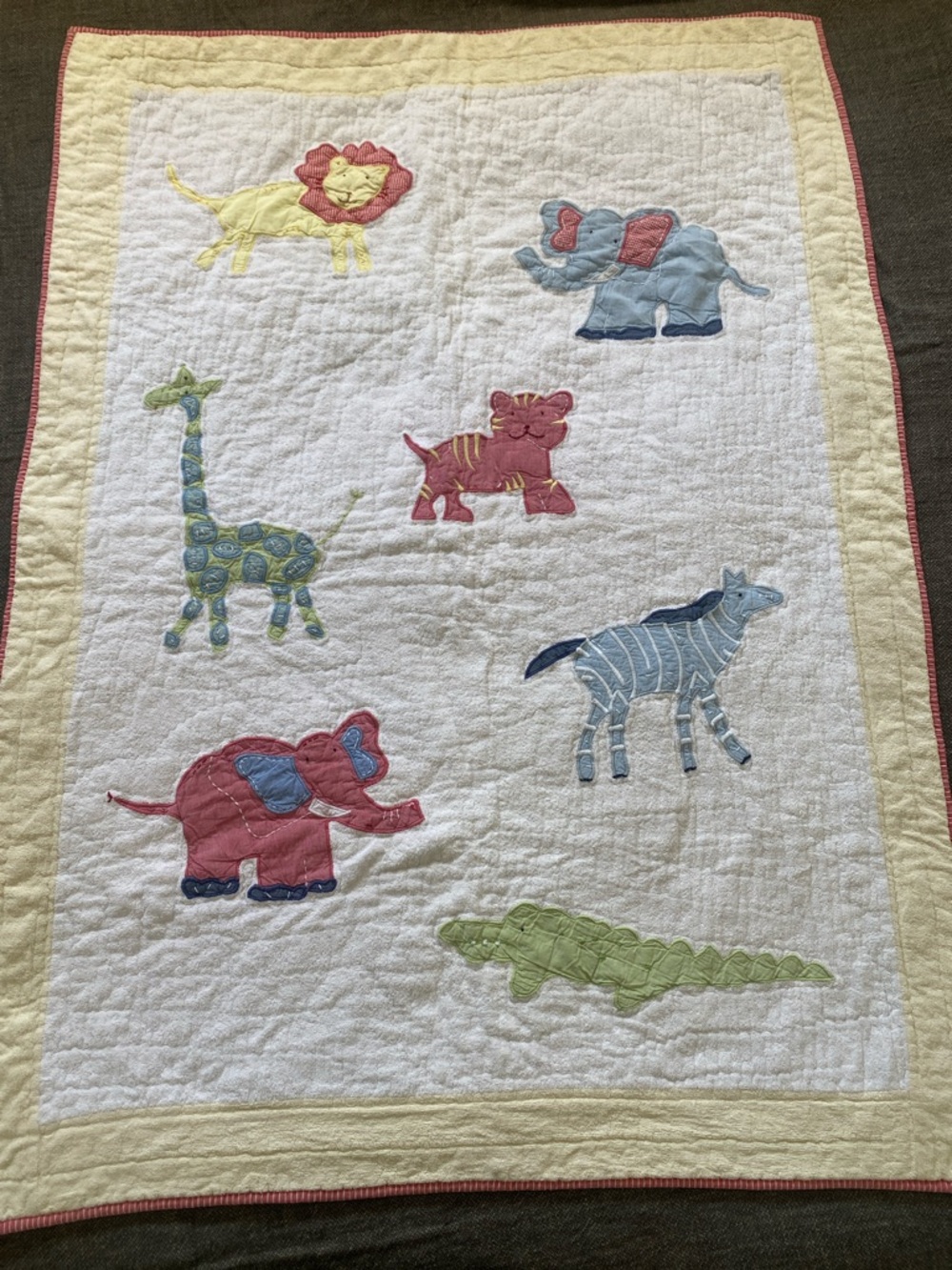 Safari Animal Appliqué Baby Quilt - Pastel Yellow, Pink, Blue, Green